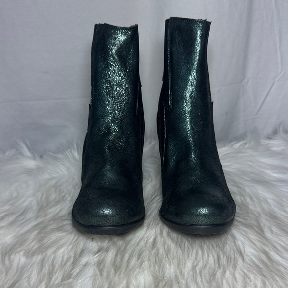 Fly London Black/Metallic Green Women's Ankle Boots Classic Leather Style Sz 41 - Picture 3 of 8